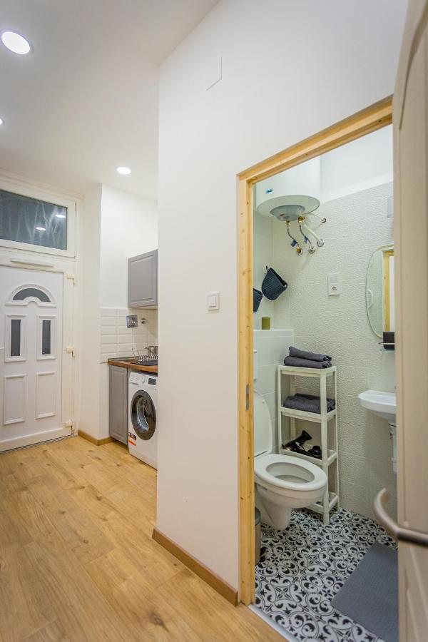 شقة Cosy Flat In The Dob Street - Sapphire بودابست المظهر الخارجي الصورة